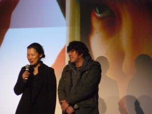 Lee Yong-ju, réalisateur de possessed et sa traductrice