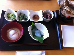 Petit déjeuner traditionnel au Japon